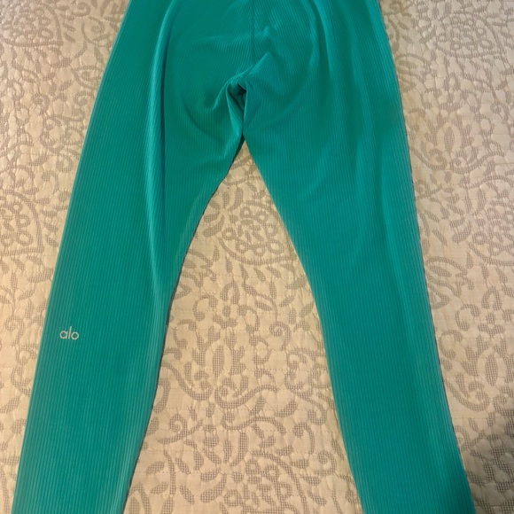 Alo Yoga Ribbed High Waist 7/8 Blissful Leggings Medium - Picture 4 of 4